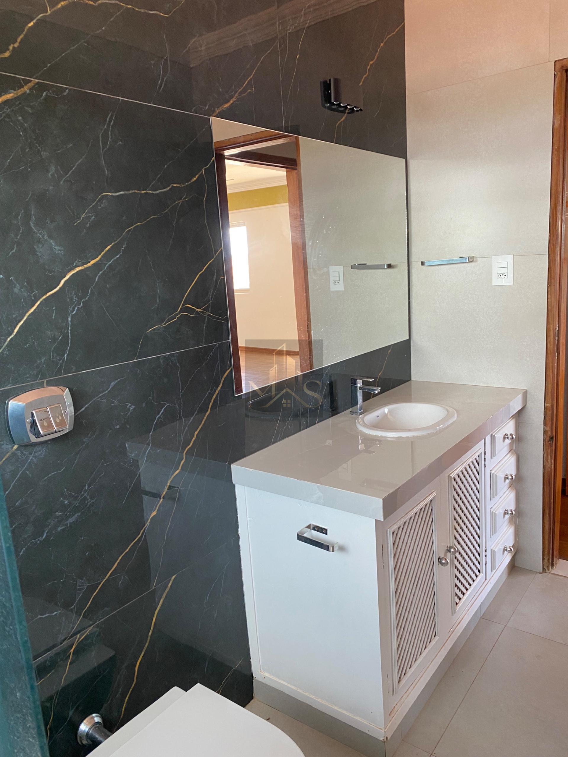 Apartamento a venda no Residencial Ivai - Bairro Celina – foto 11